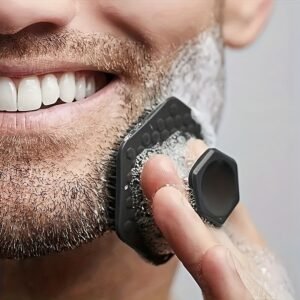 Gant Exfoliant Visage Homme - Tampon Doux Exfoliant & Massant pour Nettoyage Profond, Soin Personnel Sans Parfum, Idéal pour Éliminer les Cellules Mortes et Améliorer l'Expérience de Rasage